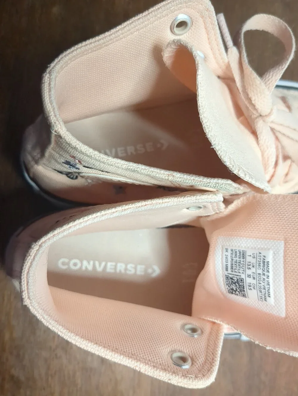 CONVERSE Chuck Taylor All Star EVA Lift Platform Sneakers Pink Kids Size US 1Y